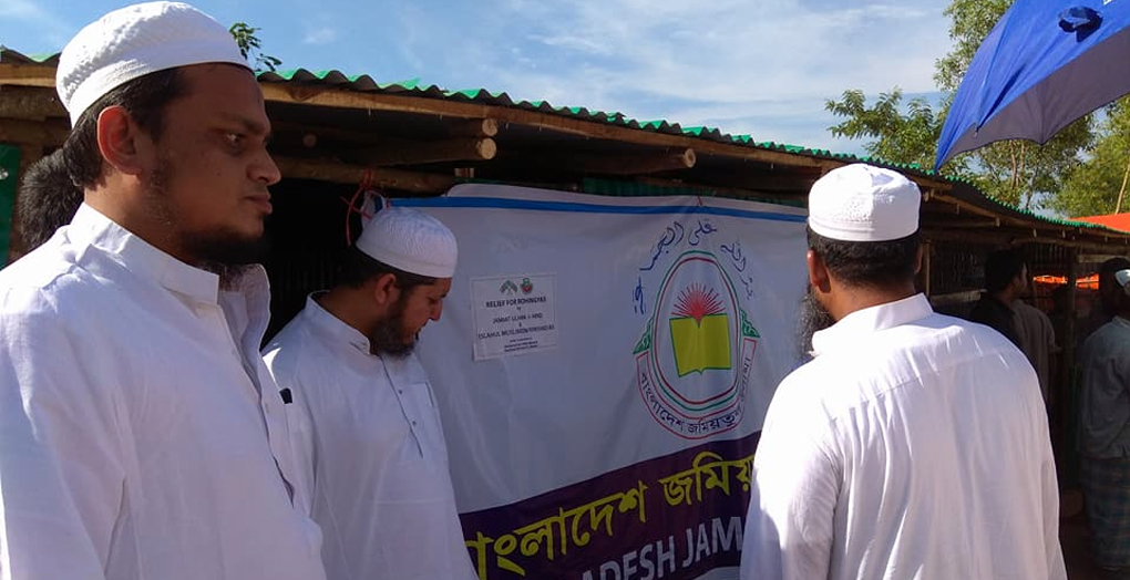 রোহিঙ্গা ক্যাম্পে মাওলানা আফ্ফান মনসুরপুরী