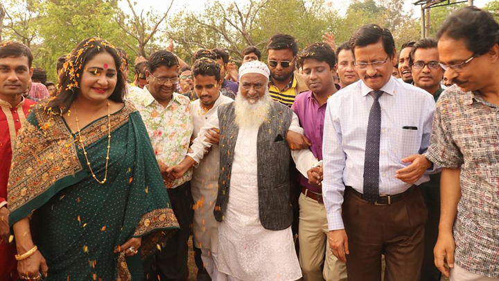 জিয়াকে বুড়ো আঙুল দেখিয়েছি : ধর্মমন্ত্রী