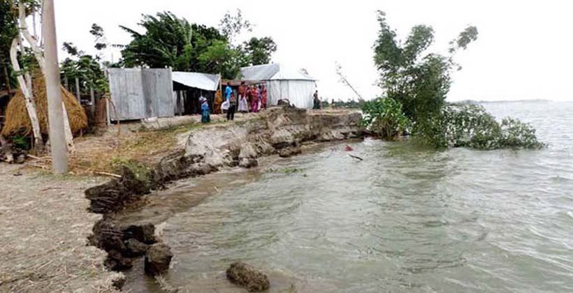 আমাদের ঘুম হারাম করে দেয় ‘বর্ষা‘