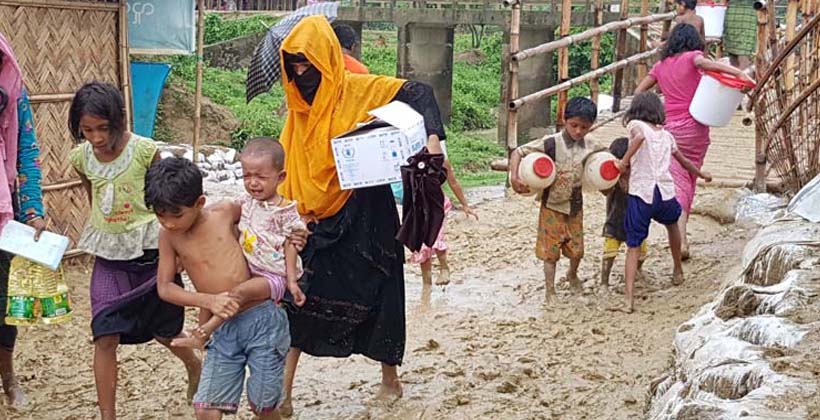 তিতলির প্রভাবে রোহিঙ্গা শিবিরে দুর্ভোগ