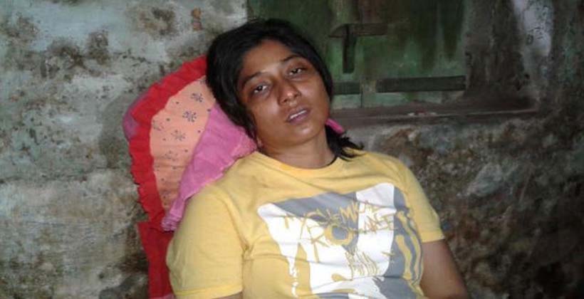 উন্নত চিকিৎসার জন্য ভারতে চামেলী