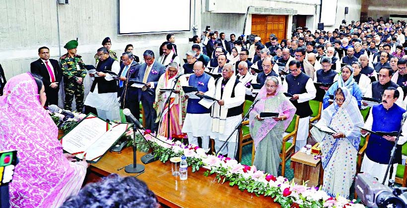 ব্যক্তিগত স্বার্থে ক্ষমতাকে ব্যবহার করবেন না