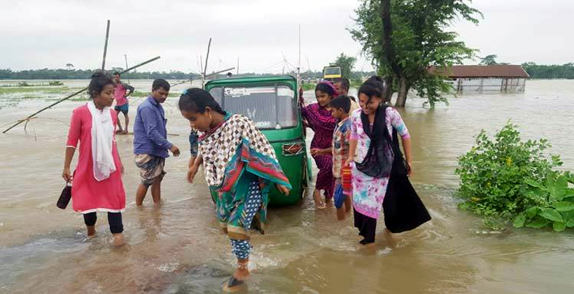 নেত্রকোণার তিন উপজেলার নিম্নাঞ্চল প্লাবিত