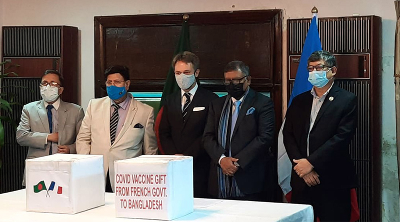 বাংলাদেশকে ২০ লাখ টিকা দিল ফ্রান্স