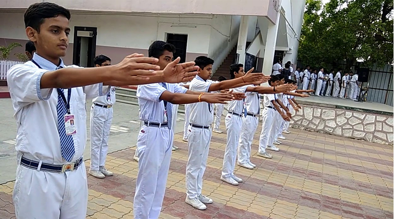 দিল্লিতে সোমবার থেকে স্কুল-কলেজ খুলছে