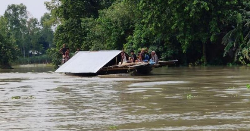 ‘জলবায়ু পরিবর্তনের কারণে বছরে ৬ লাখ বাংলাদেশি ঘর ও চাকরি হারান’