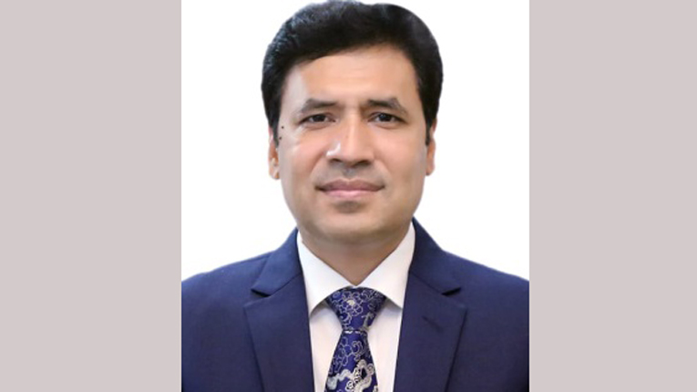 প্রার্থীর পক্ষে মোনাজাত, চট্টগ্রামের ডিসিকে ভোটের দায়িত্ব থেকে অব্যাহতি