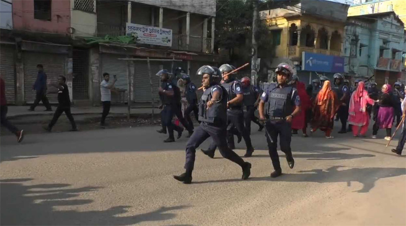 কুমিল্লায় পুলিশের সঙ্গে বিএনপির ধাওয়া-পাল্টা ধাওয়া