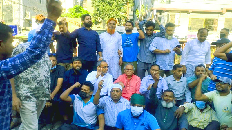 রামপুরায় রিজভীর নেতৃত্বে সড়ক অবরোধ