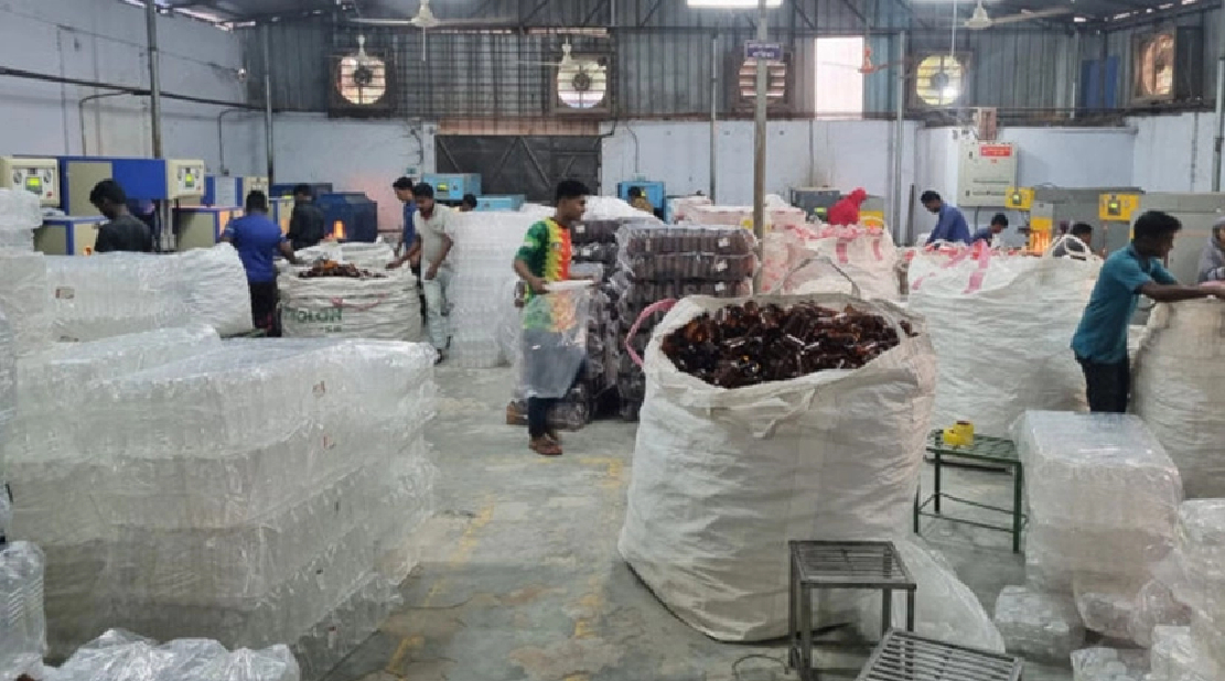 প্লাস্টিকের উৎপাদন ৬০ শতাংশ কমানোর দাবি