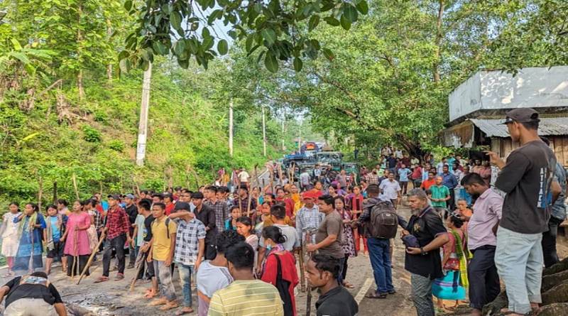 রাঙামাটিতে ইউপিডিএফের ডাকা অবরোধ চলছে