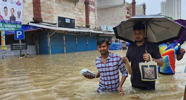 বাংলাদেশ-ভারতের বিস্তীর্ণ এলাকায় তুমুল বৃষ্টিপাত