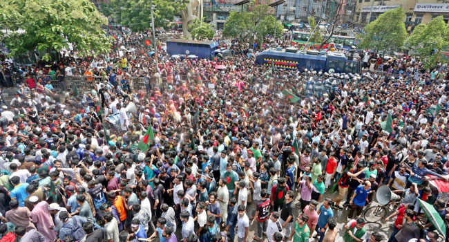 আজ শাহবাগে বৈষম্যবিরোধী ছাত্র আন্দোলনের সর্বাত্মক অবস্থান কর্মসূচি