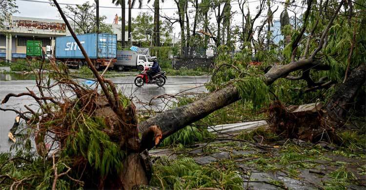 ভিয়েতনামে বন্যা-ভূমিধসে নিহত বেড়ে ১৯৭