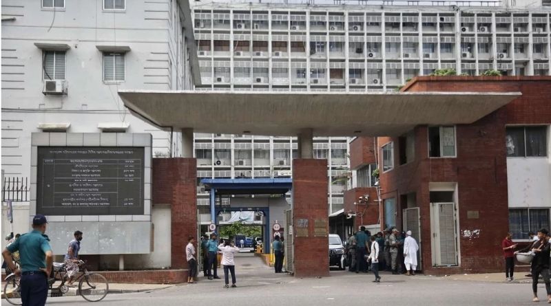এক হচ্ছে স্বরাষ্ট্র মন্ত্রণালয়ের দুই বিভাগ
