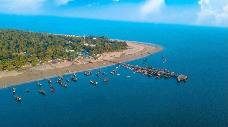 ঝুলে আছে সেন্টমার্টিনগামী জাহাজ ছাড়ার পয়েন্ট নির্ধারণ