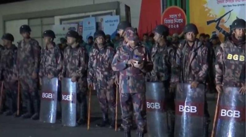 সচিবালয়ে সেনাবাহিনী-বিজিবি মোতায়েন
