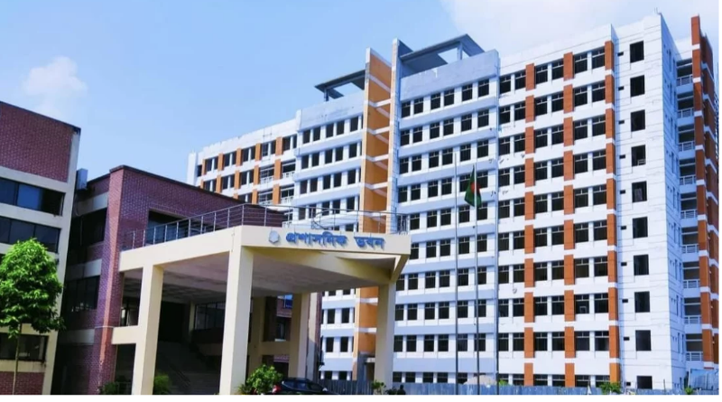 ৯ দফা দাবী আদায়ে হাবিপ্রবির প্রশাসনিক ভবন অবরোধের ডাক