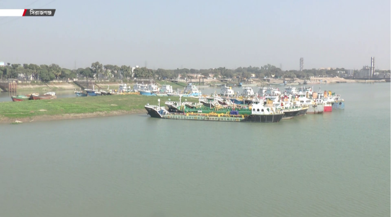 চরম নাব্য সংকটে বাঘাবাড়ি নৌবন্দর, পণ্য পরিবহনে বিপাকে ব্যবসায়ীরা