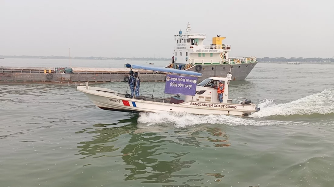 ডাকাতি প্রতিরোধে ঢাকা-চাঁদপুর-বরিশাল নৌ রুটে টহল জোরদার