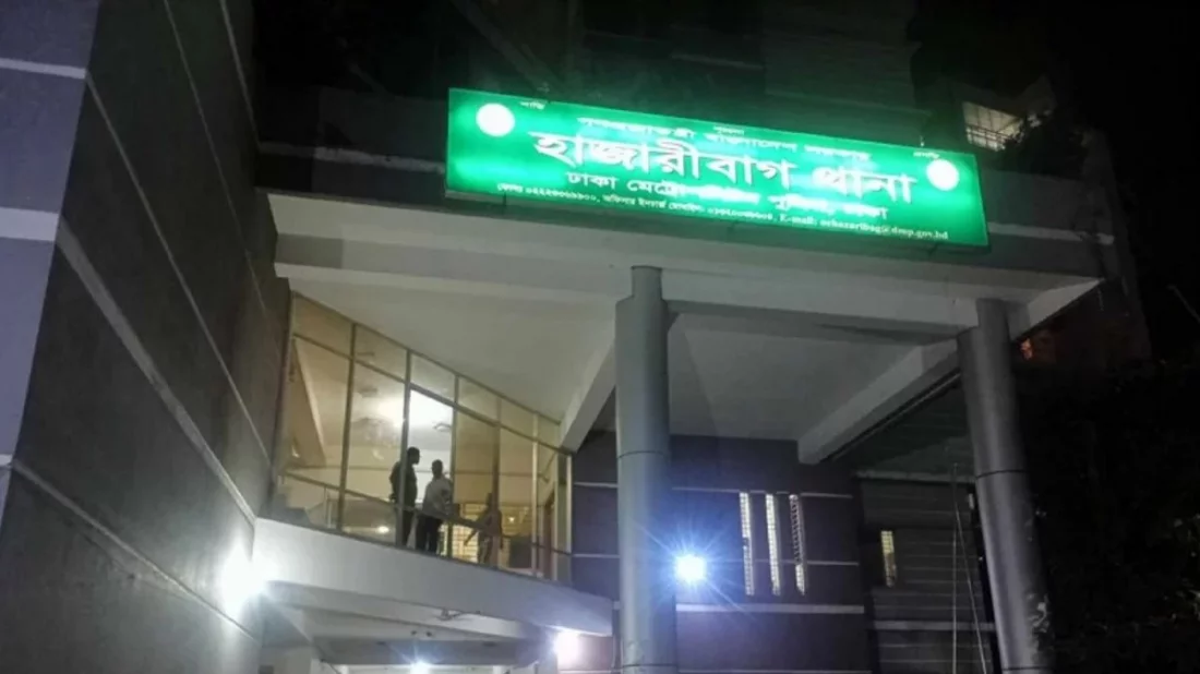 রাজধানীতে স্কুলছাত্রীকে কুপিয়ে হত্যা