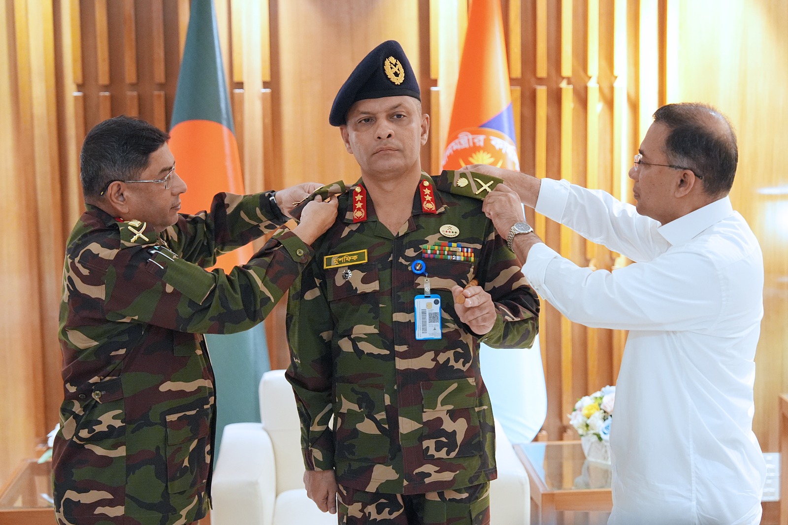 সশস্ত্র বাহিনী বিভাগের নতুন প্রিন্সিপাল স্টাফ অফিসারের দায়িত্ব গ্রহণ