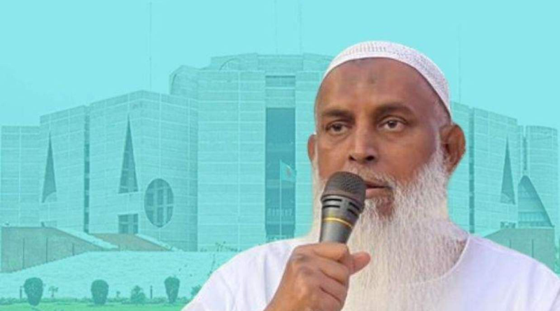 হজ ক্যাম্পে চাঞ্চল্যকর চুরি: গ্রেপ্তার ২, নিজের পকেট থেকে সহায়তায় আলোচনায় ধর্মমন্ত্রী