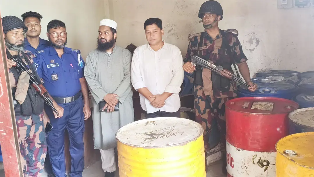 সুনামগঞ্জে ২ হাজার ৮০ লিটার ডিজেল জব্দ